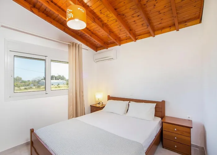 Feriehus Platanos House *